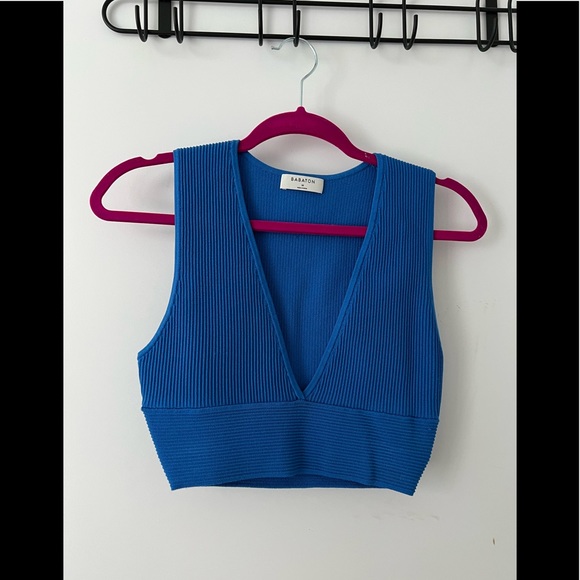 Aritzia top - Picture 1 of 1